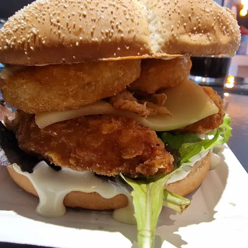 Photo 11 - BURGER EXPRESS