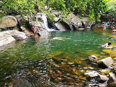 Photos of Natural Waterfall (Thambadola Ella)