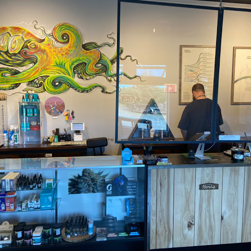 Uncle Herb's - Visual