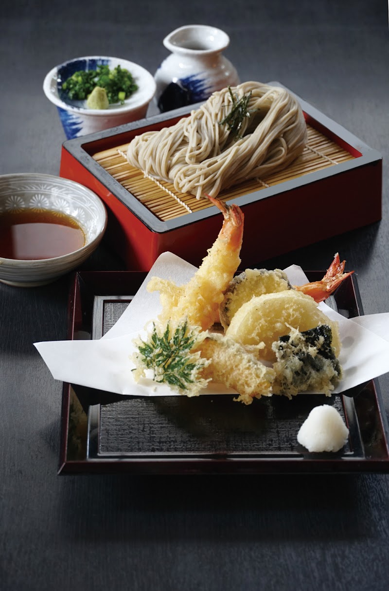 博多めん処 峰松本家・料理蒲鉾 峰屋