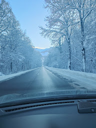 Photo n°7 de AXA Assurance et Banque Mickael Dini à Le Bourg-d'Oisans (Agence d'assurance pour locataires)