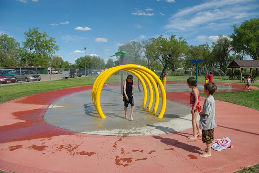 1 Stop Playgrounds - Visual