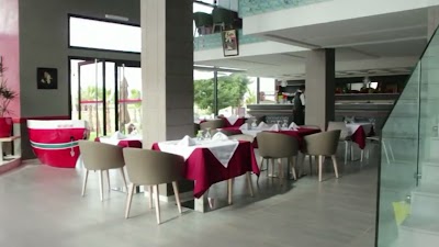 Photos of Caf&eacute; Restaurant Ryad