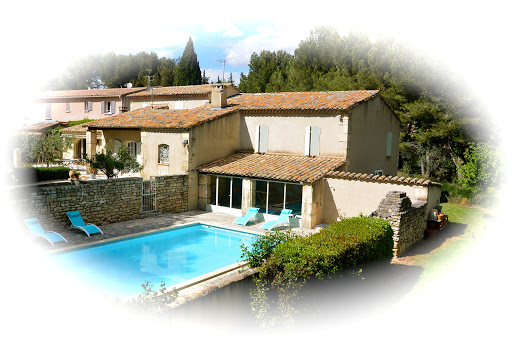 Photo de Le Mas des Queirons - Gîte de France *** 3 épis - Location de vacances à Maussane les Alpilles