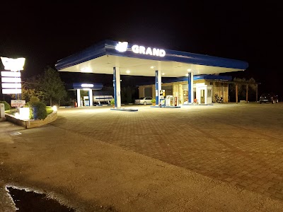 Grand Oil