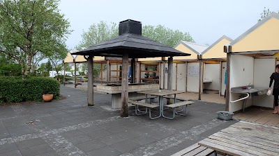 Photos of Tjaldsv&aelig;&eth;i&eth; Laugardal