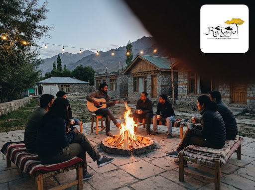 Turn your Kargil weekend into a warm, musical escape with Bonfire Music Nights at Rangyul Resorts… post image