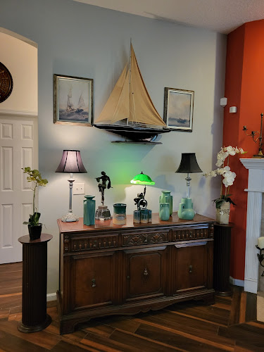 Anita's Antiques Estate Sales