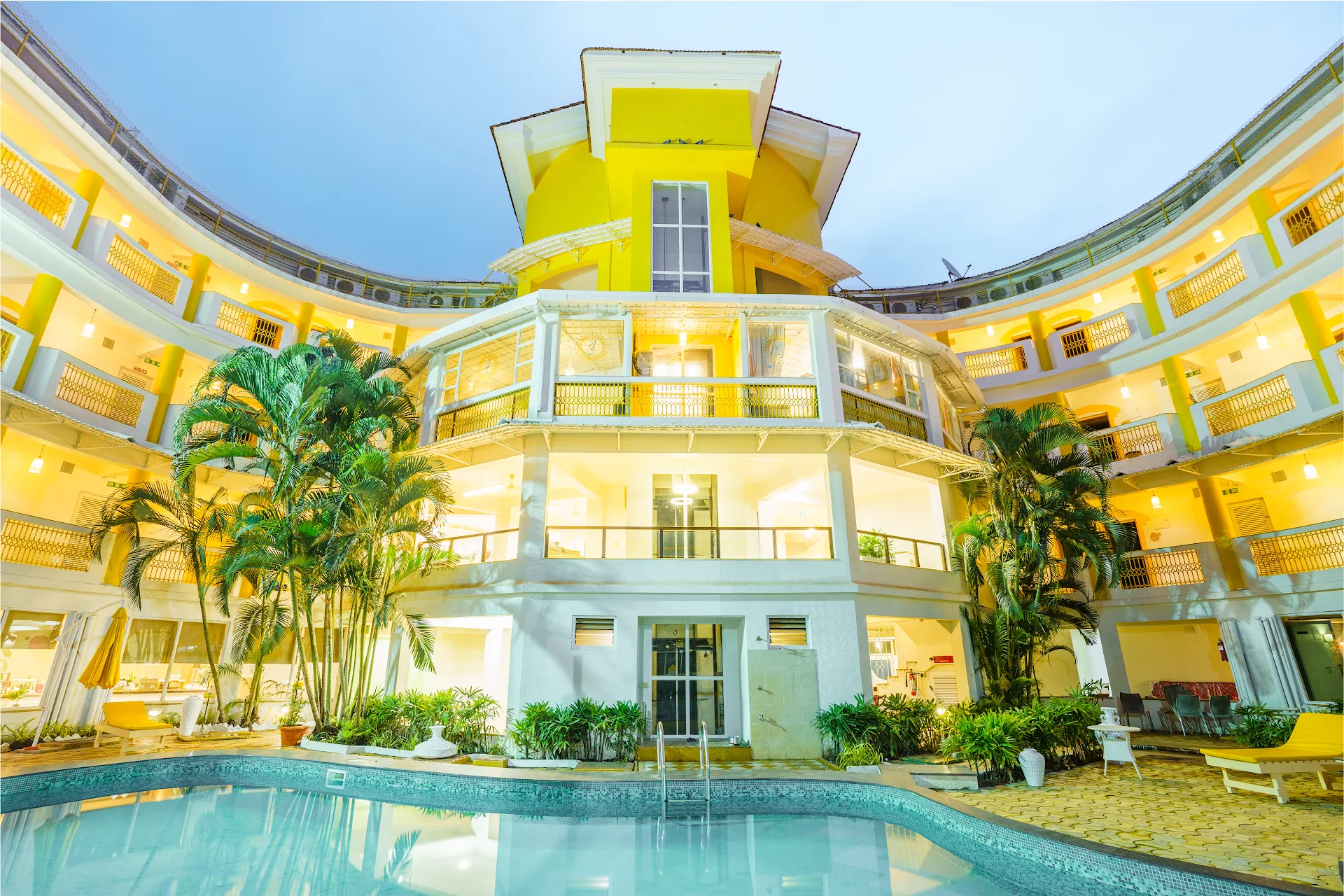 Bloom Boutique | Baga