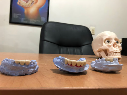 Consultorio y Laboratorio Dental - Thumbnail