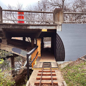 Zilker Eagle Miniature Train by null