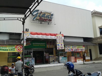Photos of Giant ekspres
