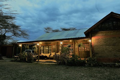 Photos of Tuliza Cottage- L. Elementaita