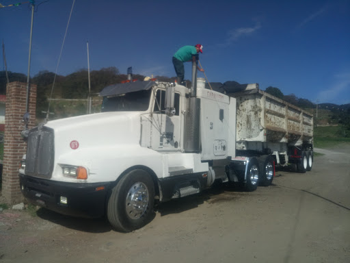 Auto lavado Agua Bendita