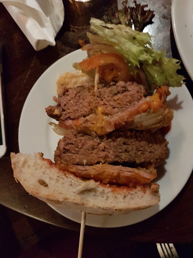 Kennys Bar