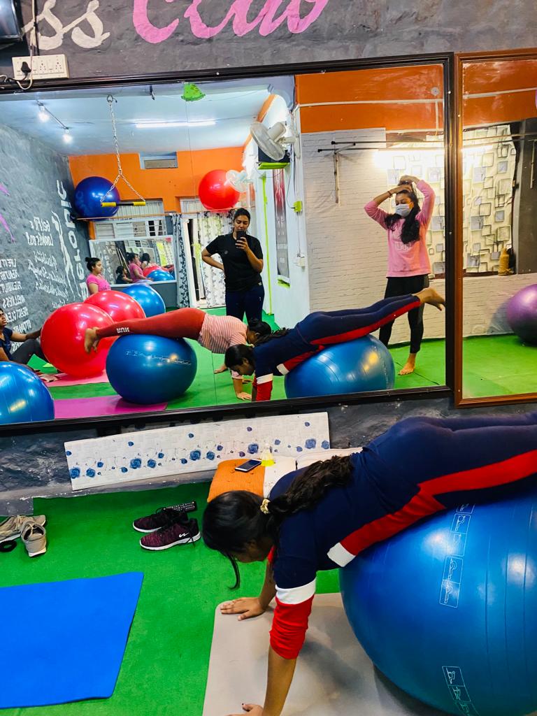 Bloom Fitness Studio Aerobics Poweryoga Pilates Cardio Strength Training Ladies Only