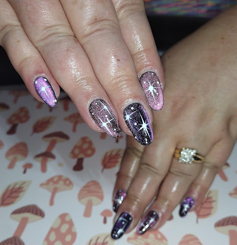 Bedazzled Salon And Spa interior view