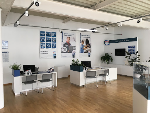 Car Accessory Janssen Bosch-Car Service - Thumbnail
