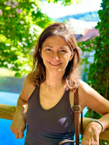 Julia Suraj Physiotherapie - Thumbnail