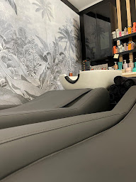 Photo n°2 de Allure Coiffure à L'Isle-Jourdain (Salon de coiffure)