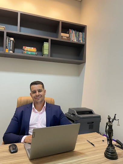 Dr. Jeferson Teodoro Neto - Advogado em Catalão - Inventário, Criminal, Direito Imobiliário, Direito de Família.