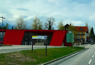 Photos of Tourismusinformation Drobollach