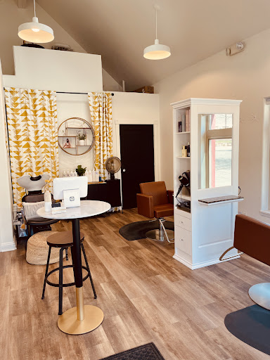 Mountain Betty Salon - Thumbnail