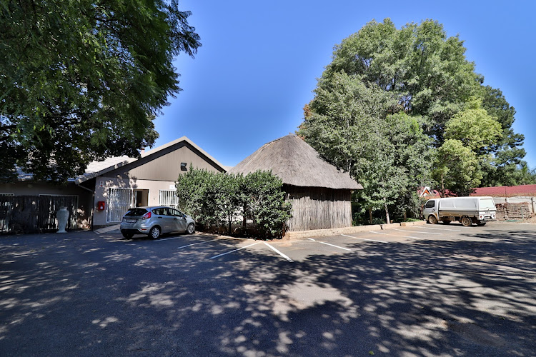 Fin and Feather Guest Lodge