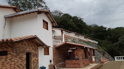 Photos of Vi&ntilde;a Sicilia