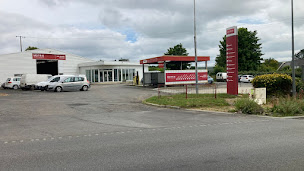 Photo n°1 de Garage Mocaer - Motrio à Plounéour-Ménez (Magasin de pneus)