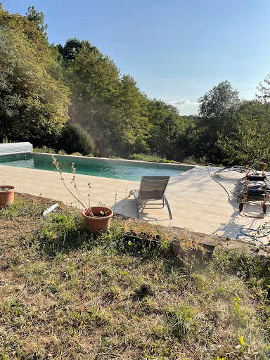Photo de Le Pré aux Moines : Maison de Maître avec Piscine Chauffée et Parc Privé en Charente-Maritime à Fontcouverte (17100)