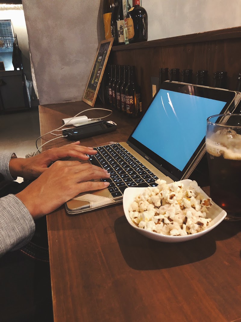 KOBUSHI BEER LOUNGE & BAR