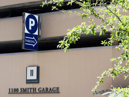 1100 Smith Garage (Winpark) - Thumbnail