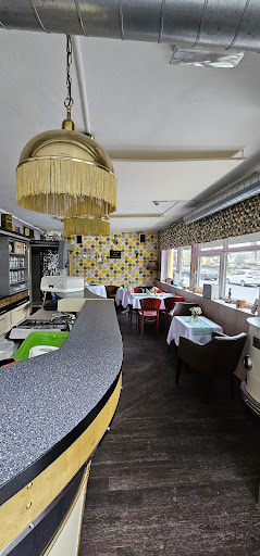 Cafe Kitsch - Visual