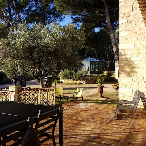 Photo de Le Bastion des Papes. Location saisonnière de charme en Provence, avec piscine et SPA privés à Châteauneuf-de-Gadagne (84470)