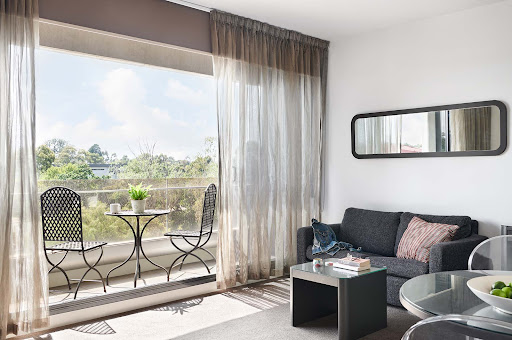 Dandenong Central Apartment Hotel - Thumbnail