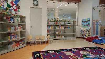 Photos of Biblioteca Central Estatal Wigberto Jim&eacute;nez Moreno