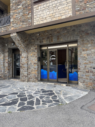 Land Immobiliària - Agencia inmobiliaria