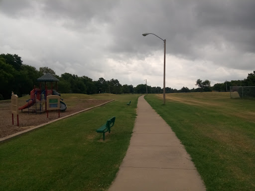 Broadlawn Park Logo