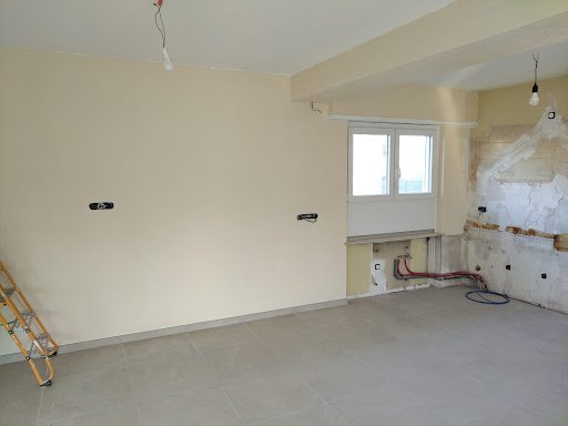 Les travaux de rénovation de la maison touchent à leur...