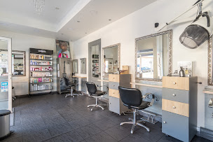 Photo n°26 de Plaisance Coiffure à Arcachon (Salon de coiffure)