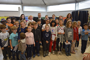 Photo n°3 de Médiathèque Castillon-la-Bataille à Castillon-la-Bataille (Bibliothèque)