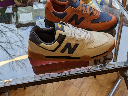 2nd Base Vintage Gallery - United States