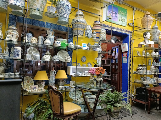 Celias Café - Thumbnail