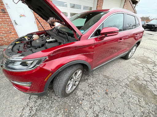 Joe's Body & Paint Shop LLC - Thumbnail