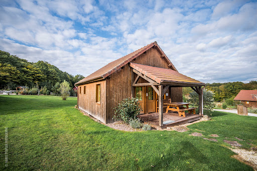 Photo de Le Hameau des Grilles à Saint-Fargeau (89170)