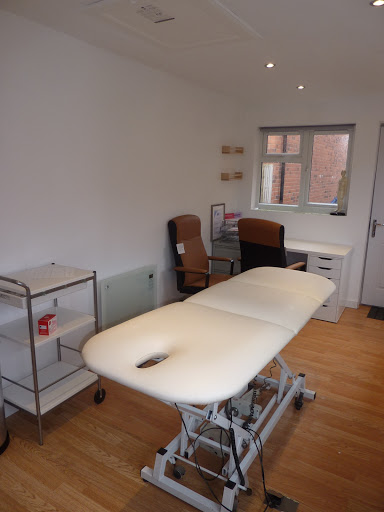 Chameleon acupunture & Wellness