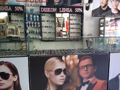 Photos of Optik Nirwana