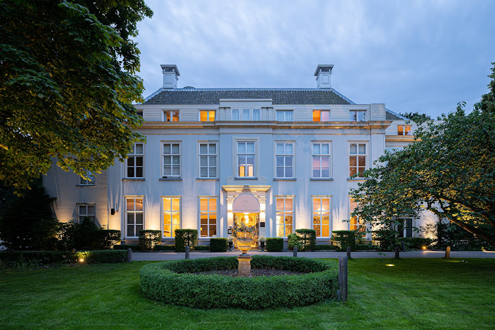 Relais & Chateaux - Central Park Voorburg by null