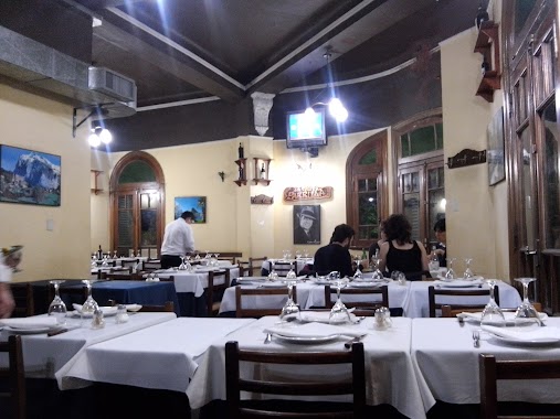 La Tacita Restaurante, Author: Mabel Giglio